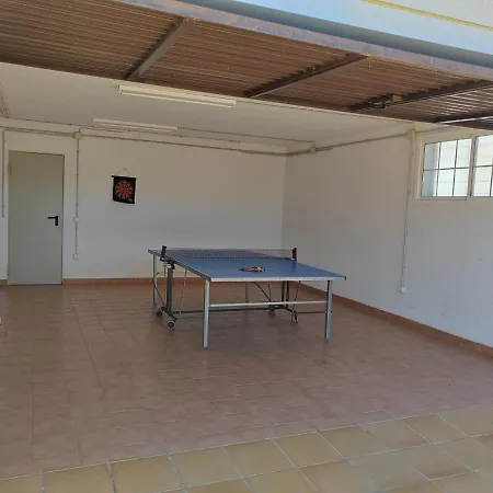 Villa Genis *