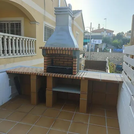 Вилла Genis *